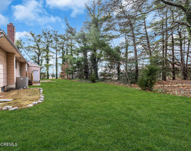 918 Charles Drive - Photo Thumbnail 41