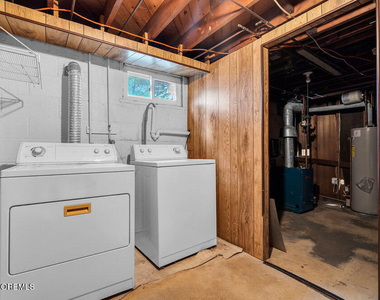 918 Charles Drive - Photo Thumbnail 32