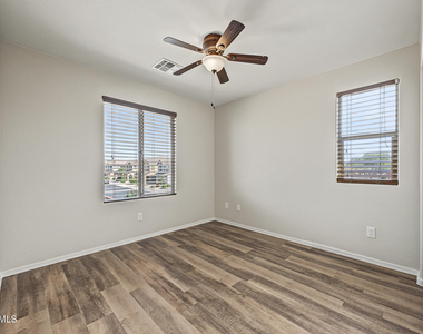 8952 W Nicolet Avenue - Photo Thumbnail 20