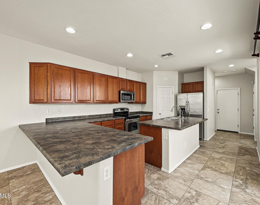 8952 W Nicolet Avenue - Photo Thumbnail 9