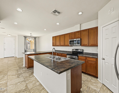 8952 W Nicolet Avenue - Photo Thumbnail 11