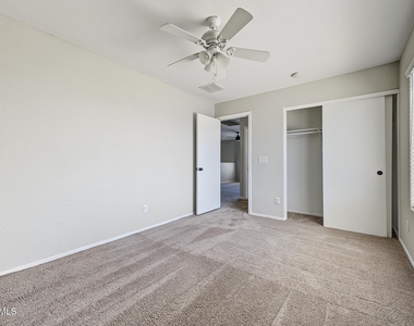 29212 N Shannon Drive - Photo Thumbnail 36