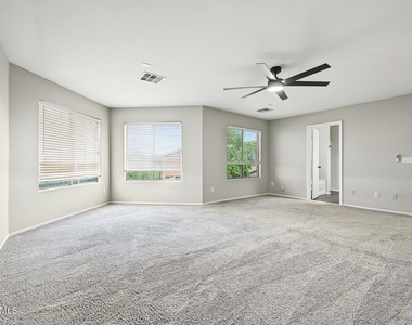 29212 N Shannon Drive - Photo Thumbnail 25