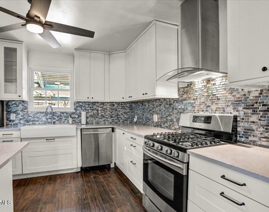 3026 N 15th Street - Photo Thumbnail 13