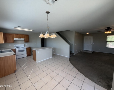 2881 E Cherry Hills Drive - Photo Thumbnail 4