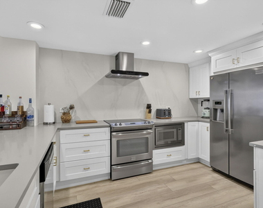 145 S Ocean - Photo Thumbnail 9