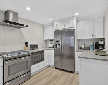 145 S Ocean - Photo Thumbnail 10