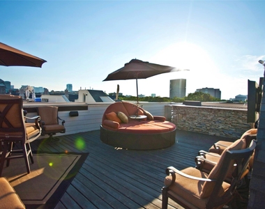 2411 N Hall Street - Photo Thumbnail 23