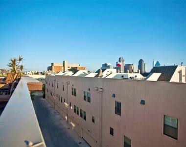 2411 N Hall Street - Photo Thumbnail 1