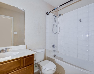 2430 Monty Street - Photo Thumbnail 13