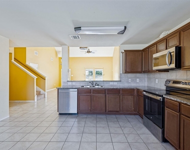 2430 Monty Street - Photo Thumbnail 9