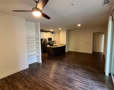 260 Davis Street - Photo Thumbnail 1