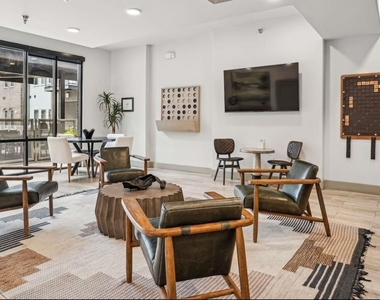 260 Davis Street - Photo Thumbnail 19