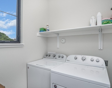 6100 Hudson Street - Photo Thumbnail 13