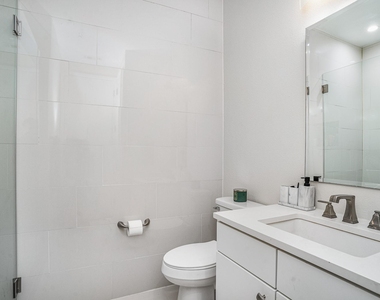 6100 Hudson Street - Photo Thumbnail 11