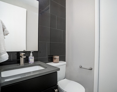 6100 Hudson Street - Photo Thumbnail 7