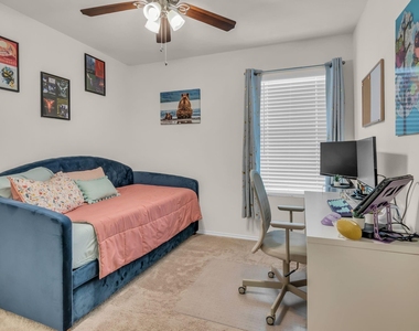 209 Wishbone Lane - Photo Thumbnail 20