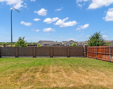 209 Wishbone Lane - Photo Thumbnail 26
