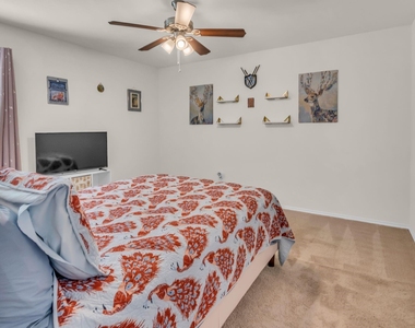 209 Wishbone Lane - Photo Thumbnail 15