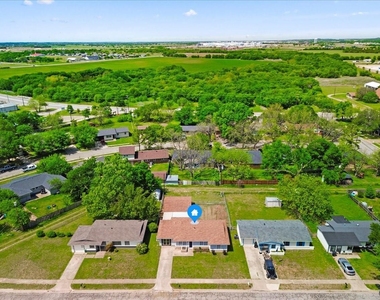 1308 Rose Avenue - Photo Thumbnail 22