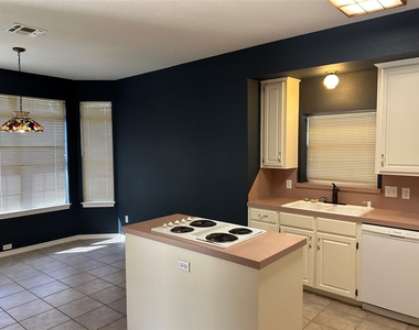 38017 Cedar Trail - Photo Thumbnail 1