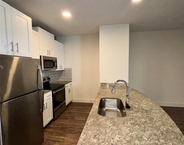 260 Davis Street - Photo Thumbnail 1
