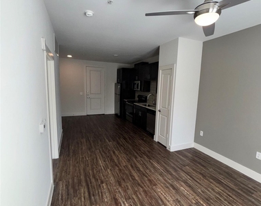 260 Davis Street - Photo Thumbnail 1