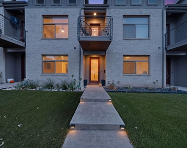 2006 Matilda Street - Photo Thumbnail 1