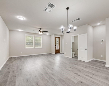 5612 Black Pine Circle - Photo Thumbnail 2