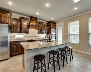 2332 Bunny Run Lane - Photo Thumbnail 7