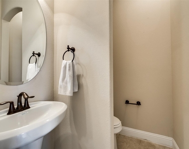 2332 Bunny Run Lane - Photo Thumbnail 12