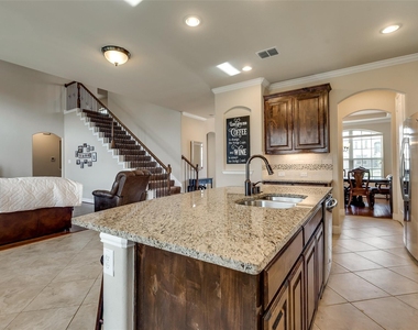 2332 Bunny Run Lane - Photo Thumbnail 6