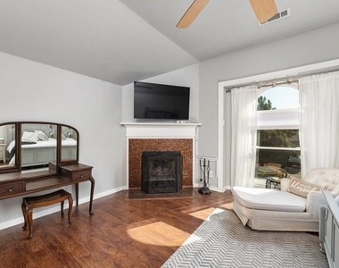 2740 Briscoe Drive - Photo Thumbnail 12