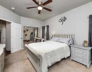 2740 Briscoe Drive - Photo Thumbnail 8