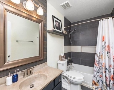 2740 Briscoe Drive - Photo Thumbnail 18
