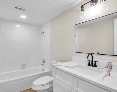 600 Flintridge Court - Photo Thumbnail 9