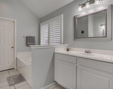 1307 Capstan Drive - Photo Thumbnail 22