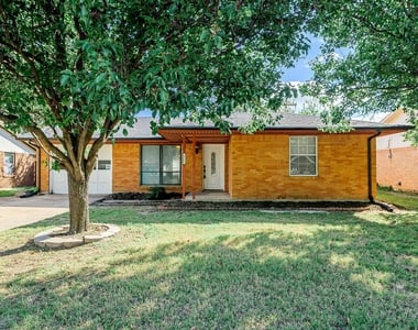 6503 Flamingo Road - Photo Thumbnail 1