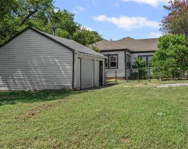 720 E Walnut Street - Photo Thumbnail 35