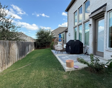 315 Chandan Way - Photo Thumbnail 22