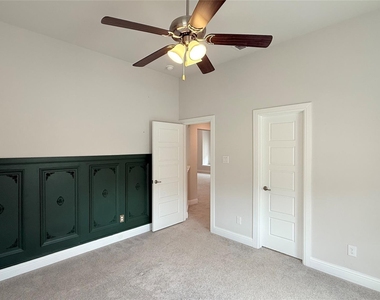 315 Chandan Way - Photo Thumbnail 17