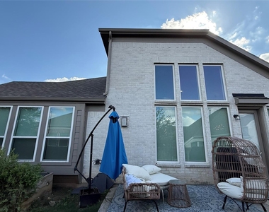 315 Chandan Way - Photo Thumbnail 20