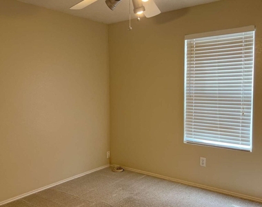 1410 Quail Meadow Drive - Photo Thumbnail 8