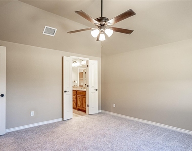 2510 Smokerise Trail - Photo Thumbnail 14
