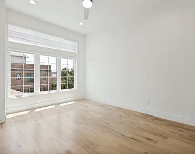 1910 Caddo Street - Photo Thumbnail 16
