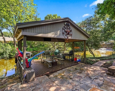707 Findlay Drive - Photo Thumbnail 35