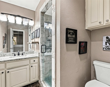 707 Findlay Drive - Photo Thumbnail 25