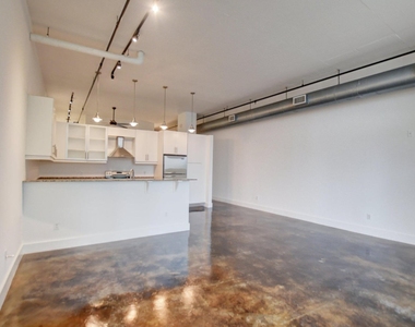 180 Ne 4th Avenue - Photo Thumbnail 13