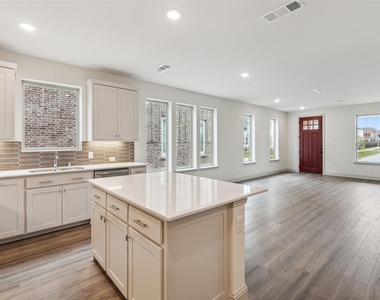 13096 Teton Street - Photo Thumbnail 5