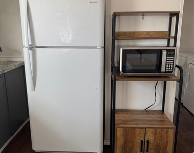 3520 Gerry Drive - Photo Thumbnail 12